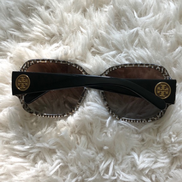 Tory Burch Sunglasses main image 5